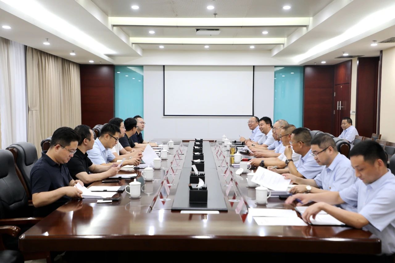 李庆臻一行到榆林新材料集团开展供应链体系建设调研