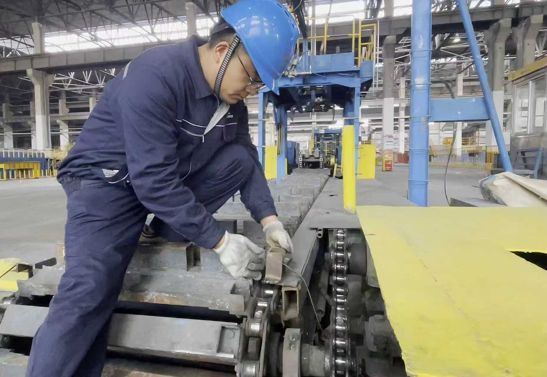 精工细检守一线 言传身教铸匠心——记榆林新材料集团铸造车间点检员兰力锋