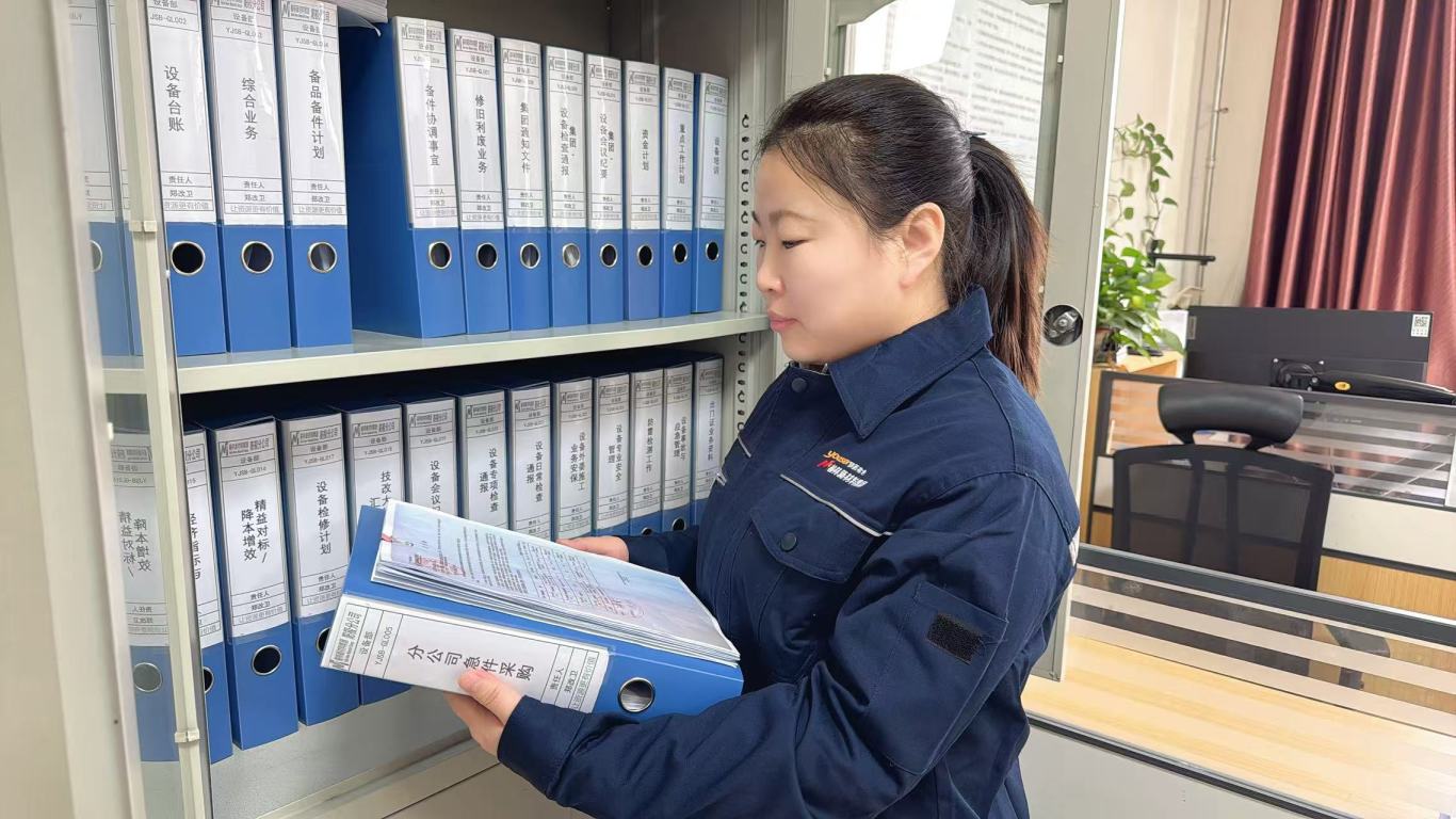 巾帼践匠心 柔肩担使命——记榆林新材料集团先进生产工作者郑改卫